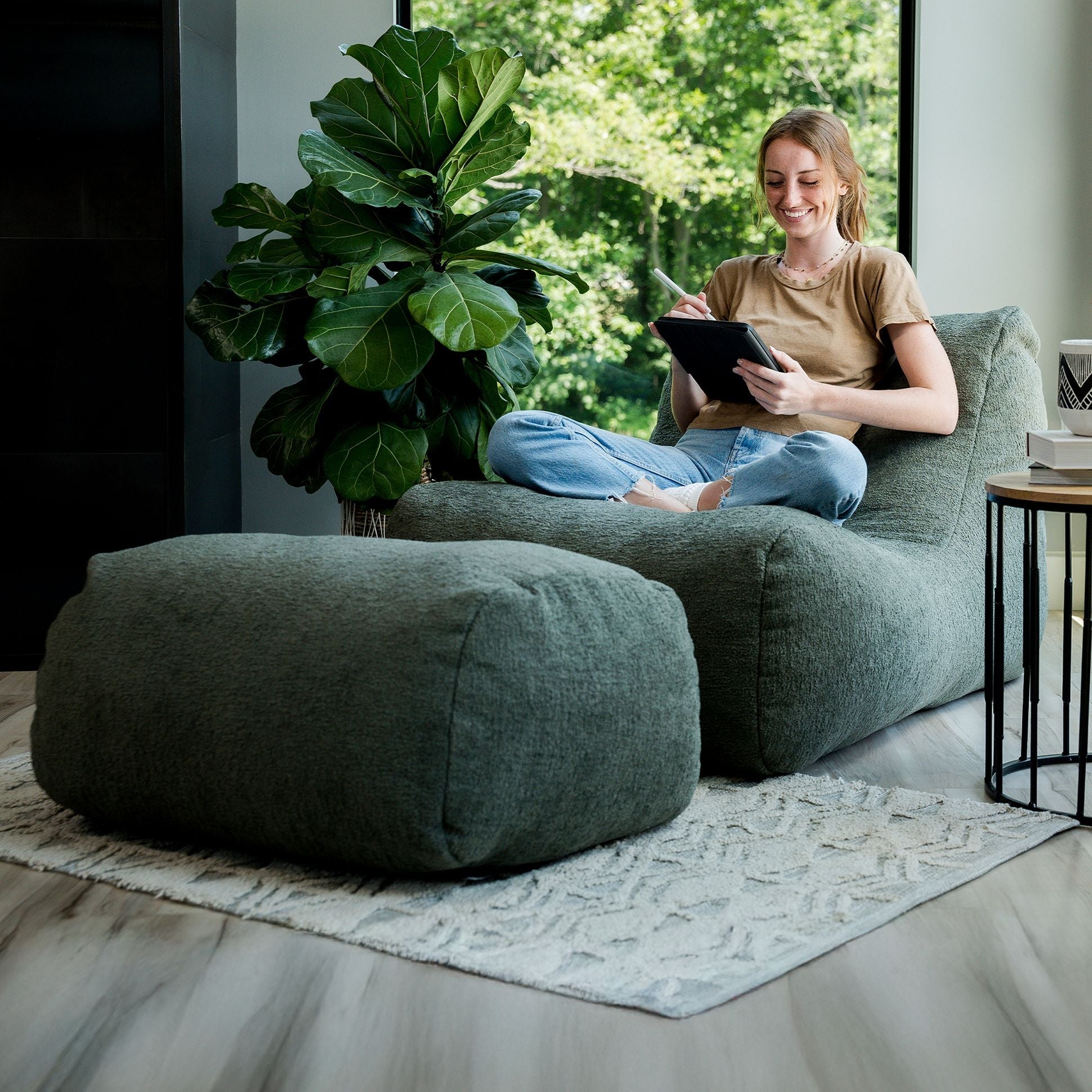 Modora® Ottoman